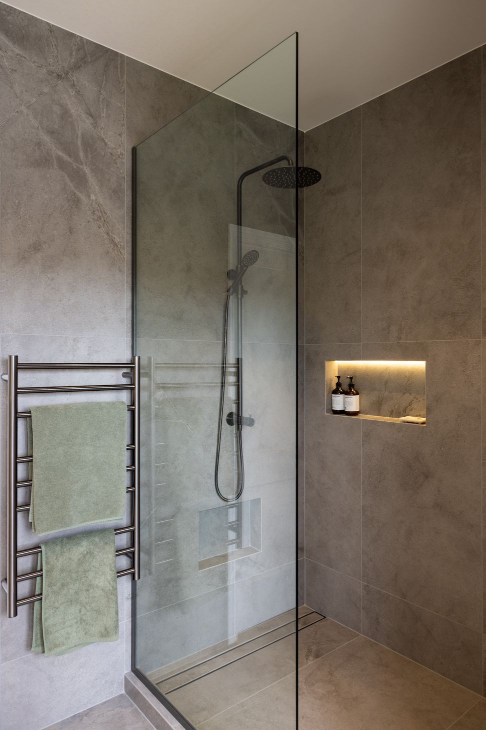 0C6A6748-10-Custom.jpg