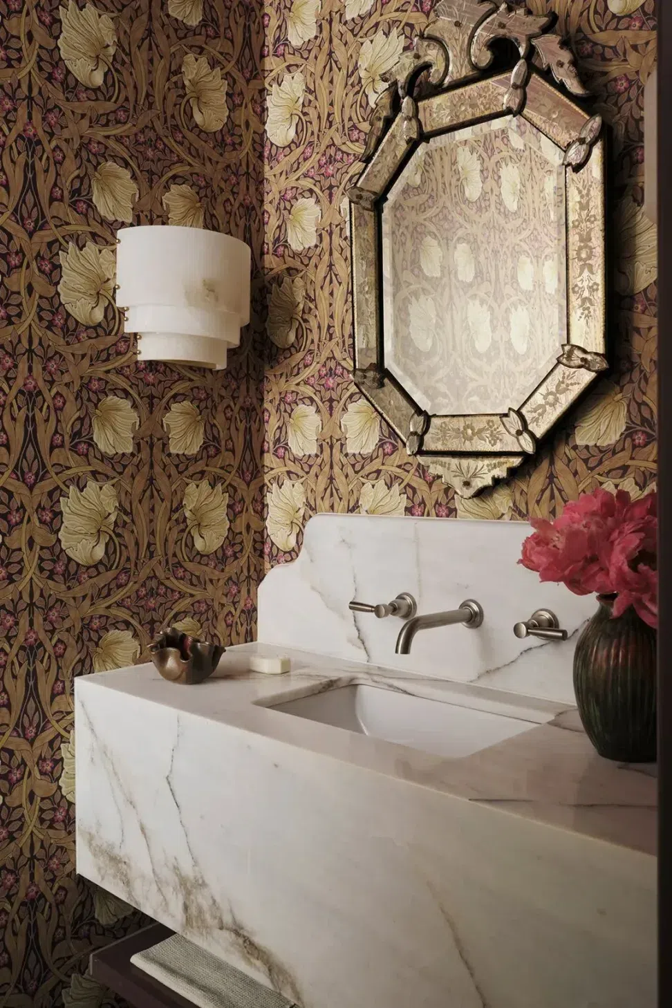 1c-powder-room.webp