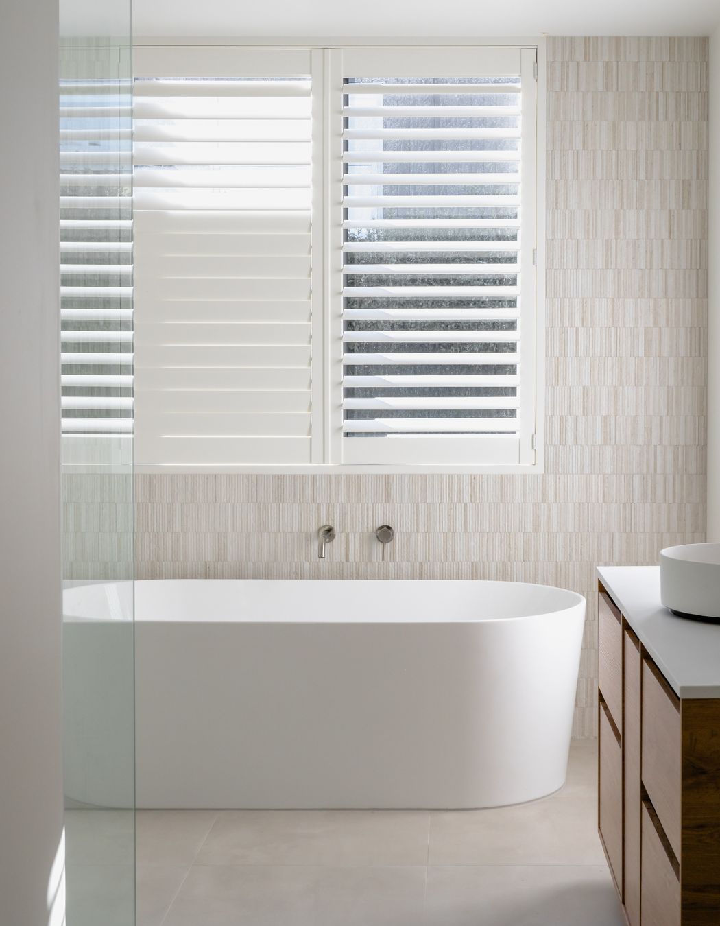 Main Bathroom.   Interior Design + Colours: Kelly @ Archi Build Ltd - Wanaka.  Shutters: McKenzie and Willis Wanaka