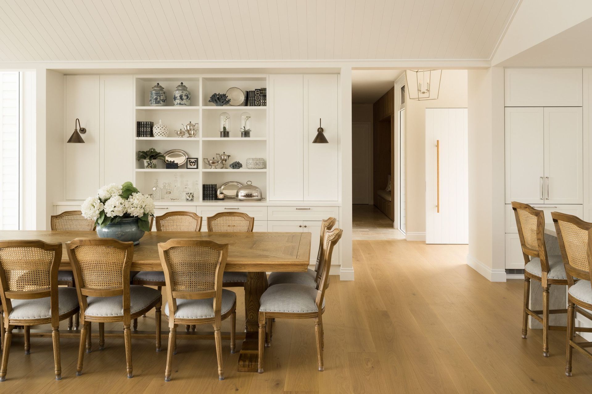 Euroa Farm - Dining Room. Dining area with built in display shelving.