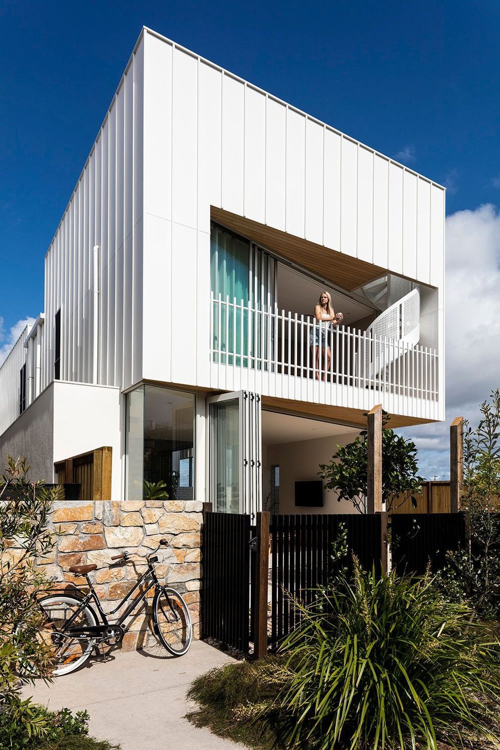 Viner Residence - Balcony. Upper balconies with white battens.
