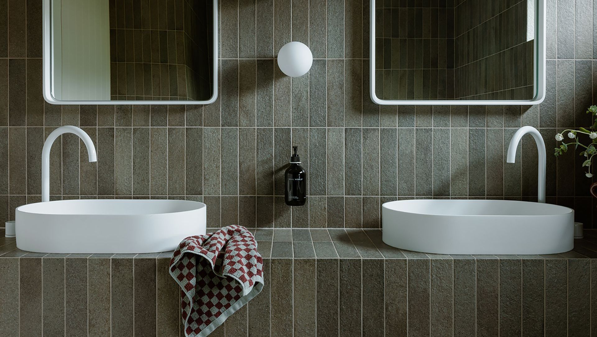 Design: Alex Walls, Walls Studio.  / Instagram: @alexandcorban. / Photography: Sophie Bayly