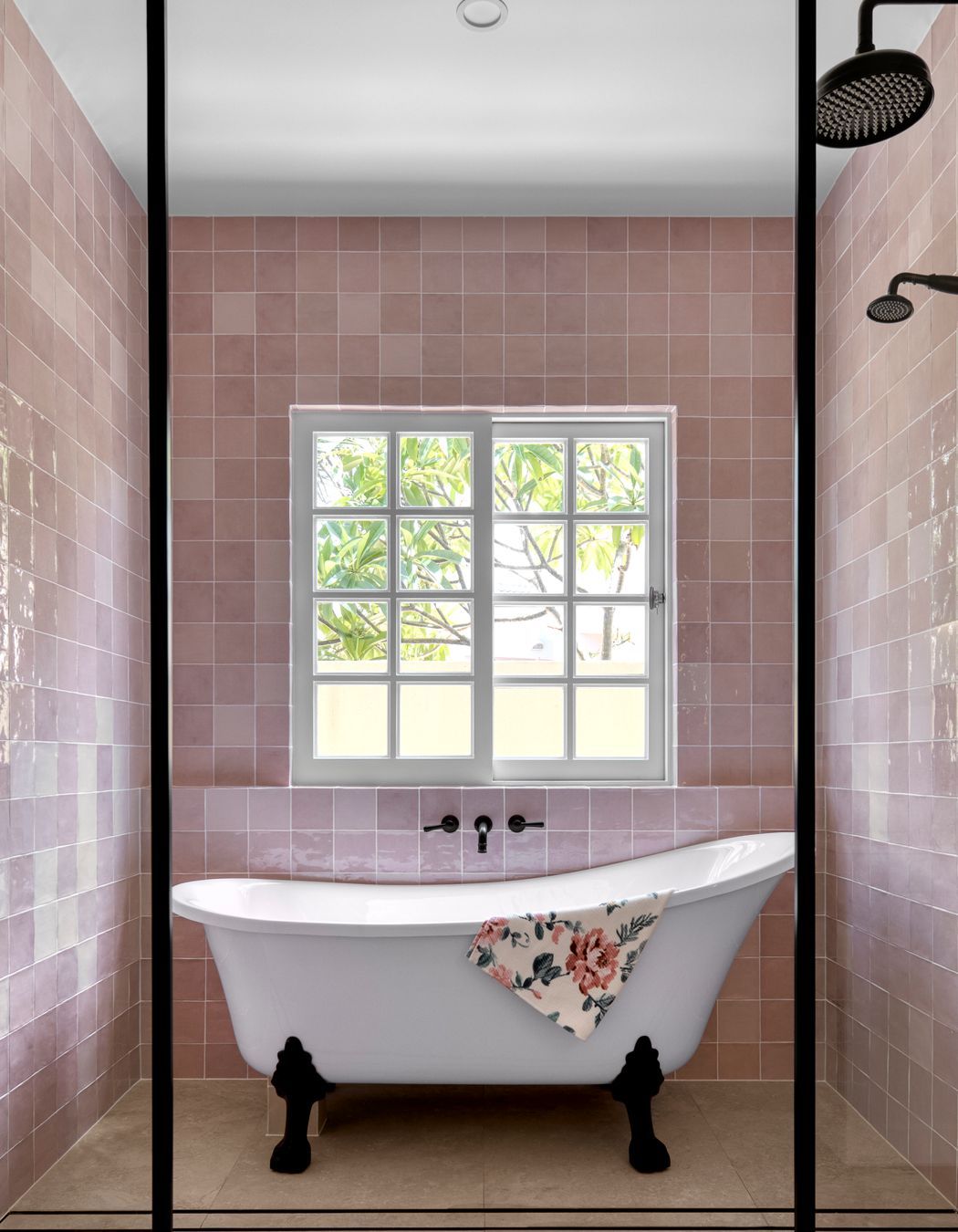 BarlowBathroomsH2-2.jpg