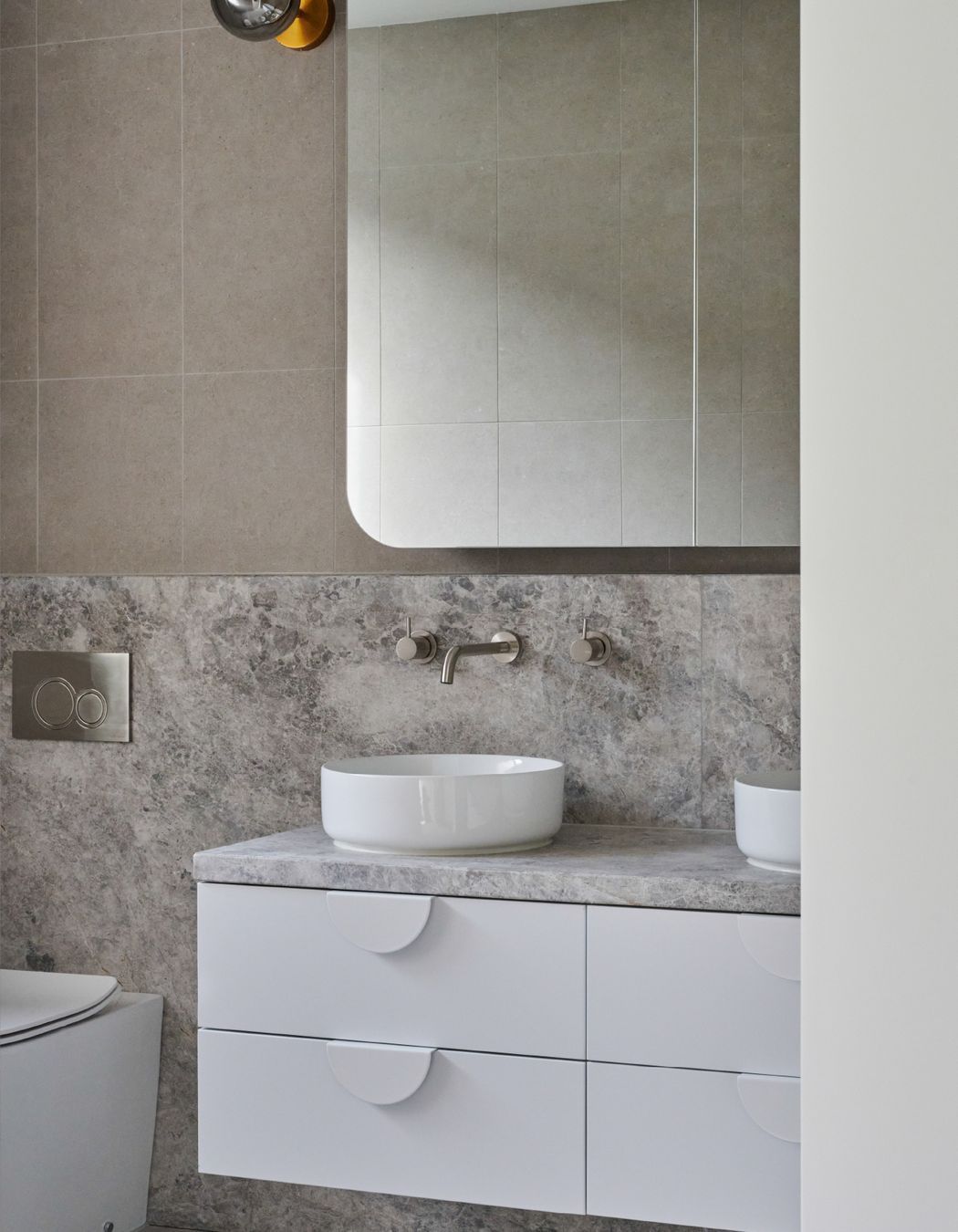 Ensemble Apartments, Elwood