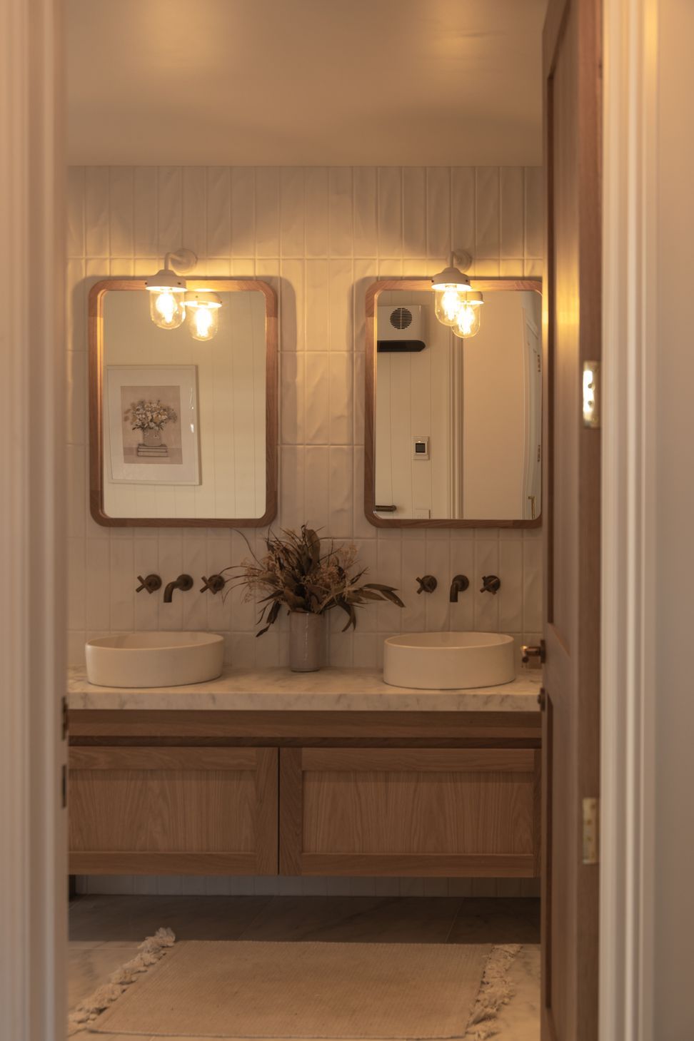 Bendigo-Door-Bath.jpg
