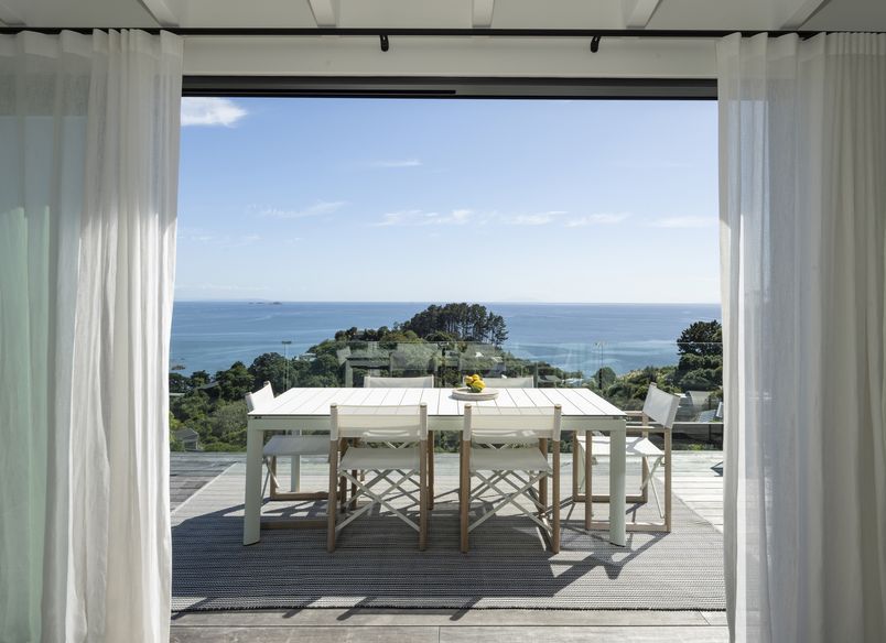 Waiheke beach house