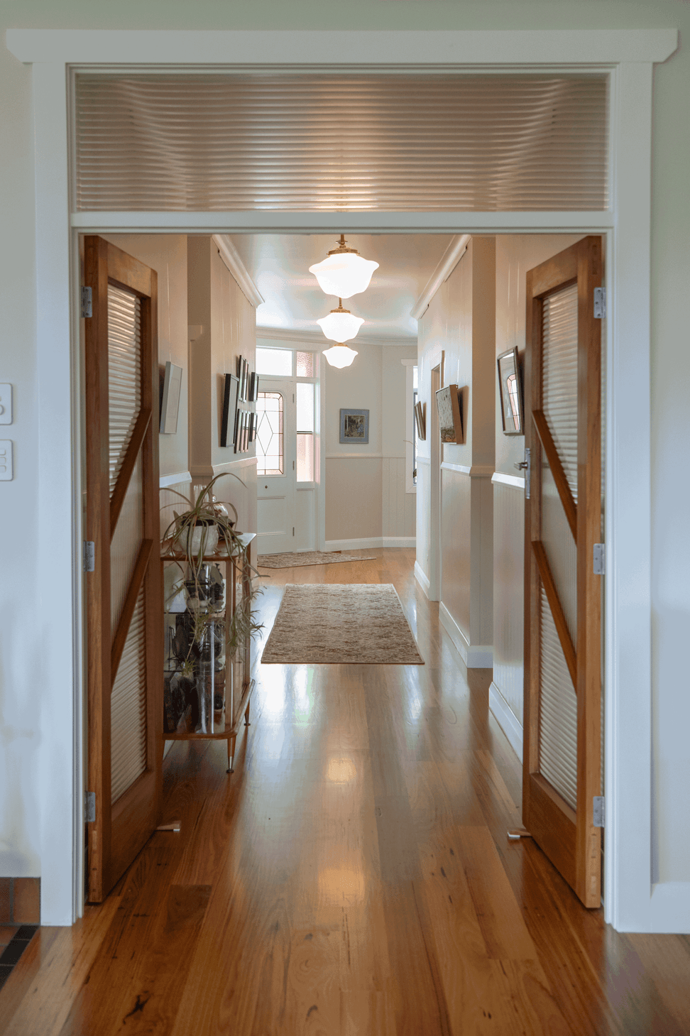 EC-door-hall-both-open.png