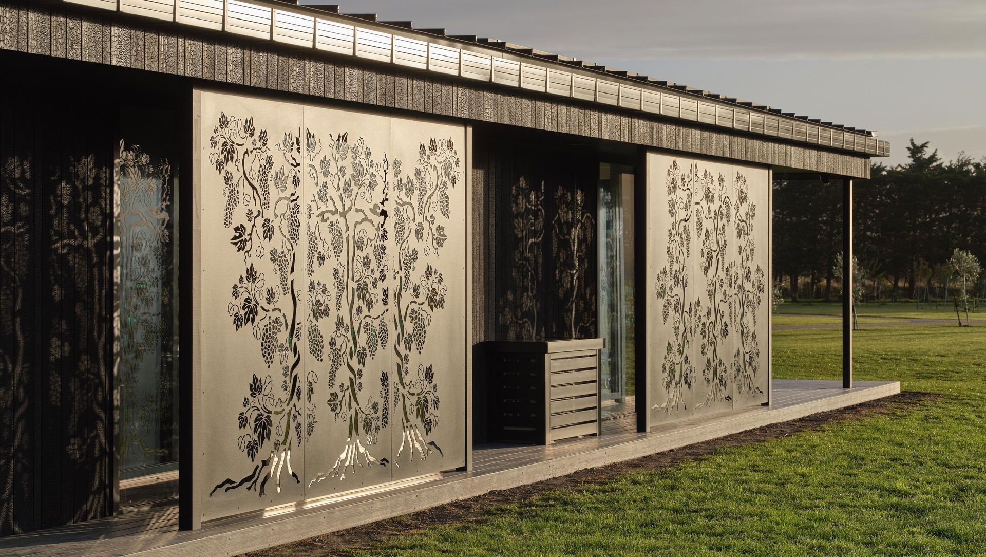 Grand Designs NZ - The Three Chimneys banner