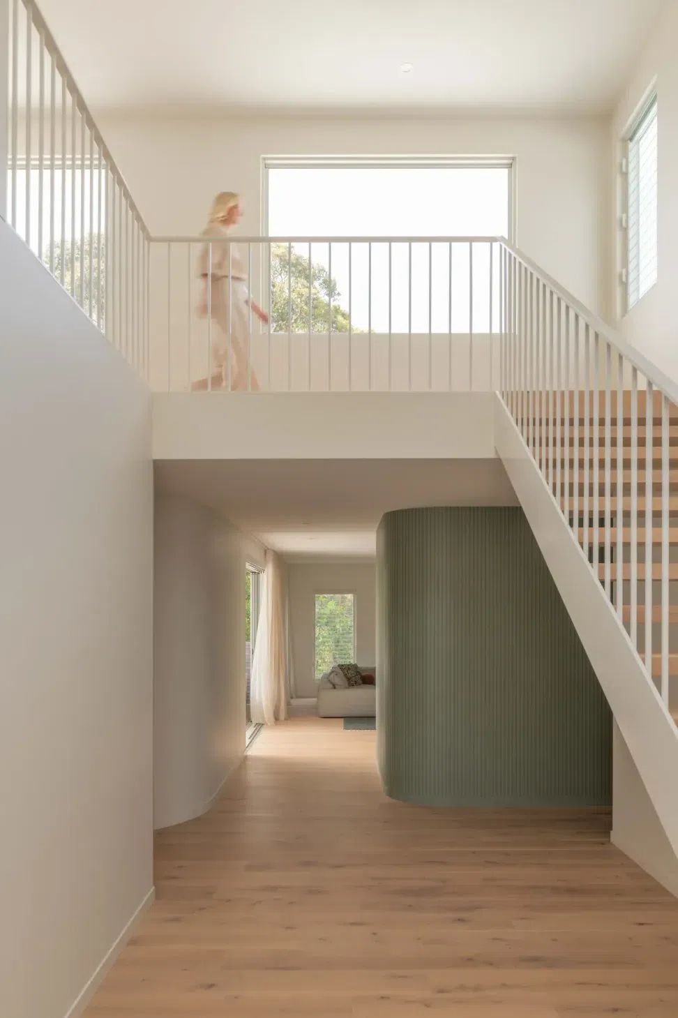 HivePeregian2BHouse0528129.webp