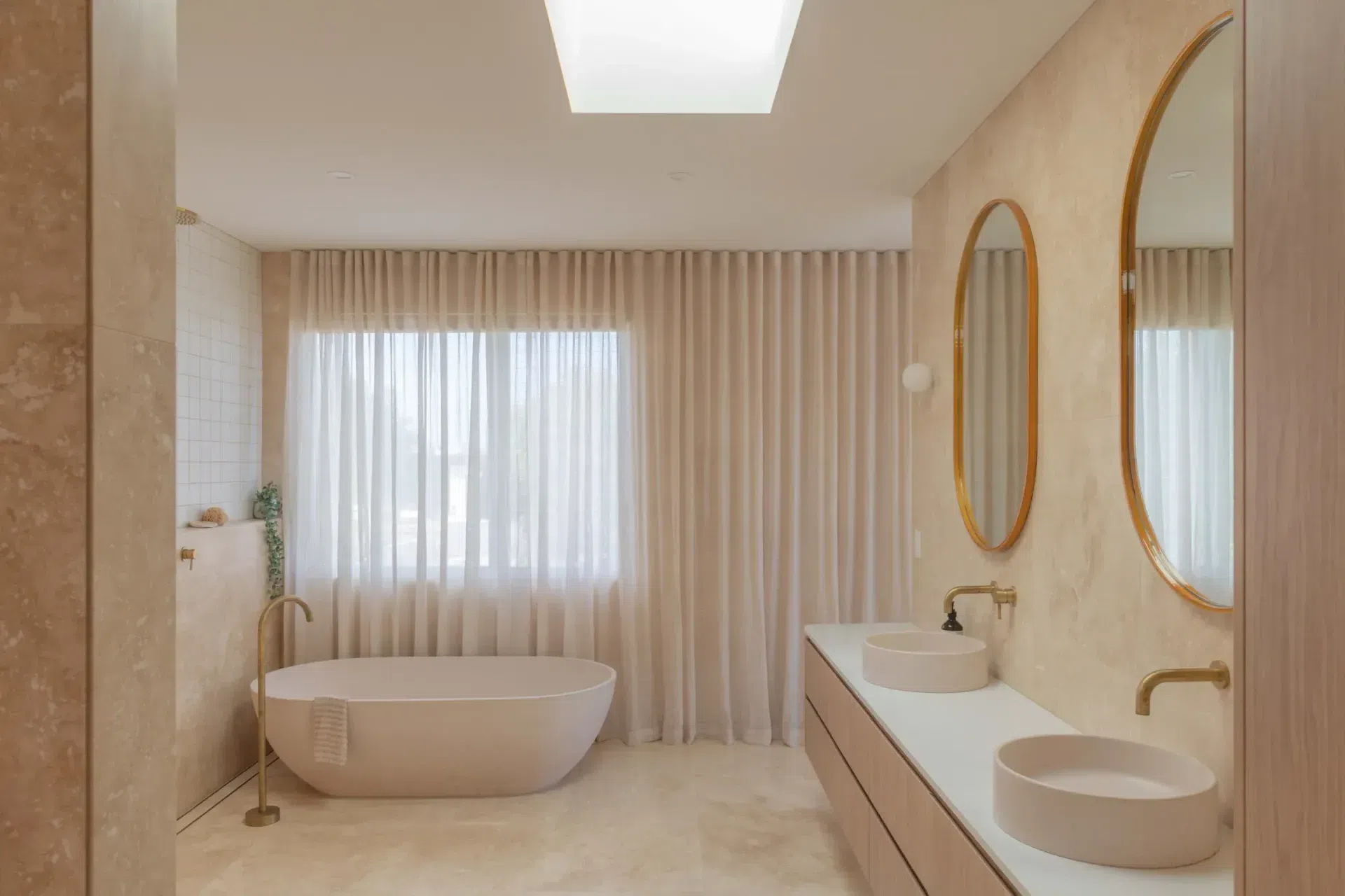 HivePeregianHouse12.webp