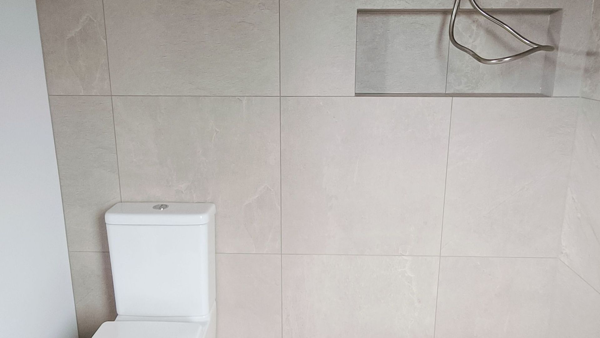 Damn Good Tiling - bathroom banner