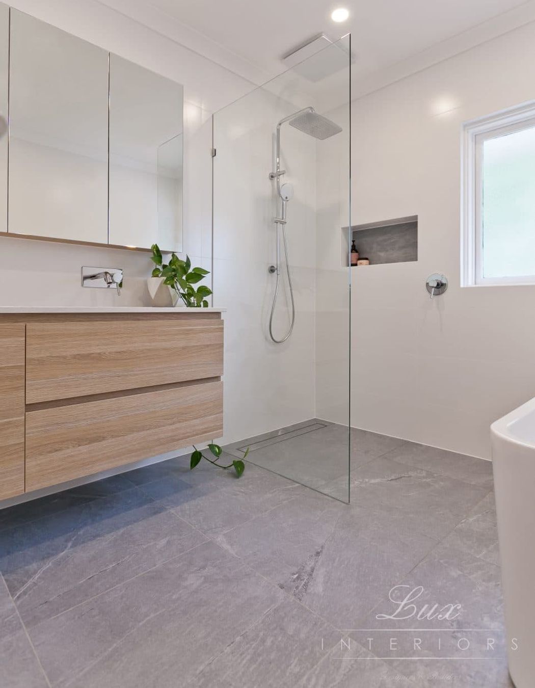 Sorrento – Myrtle Ave