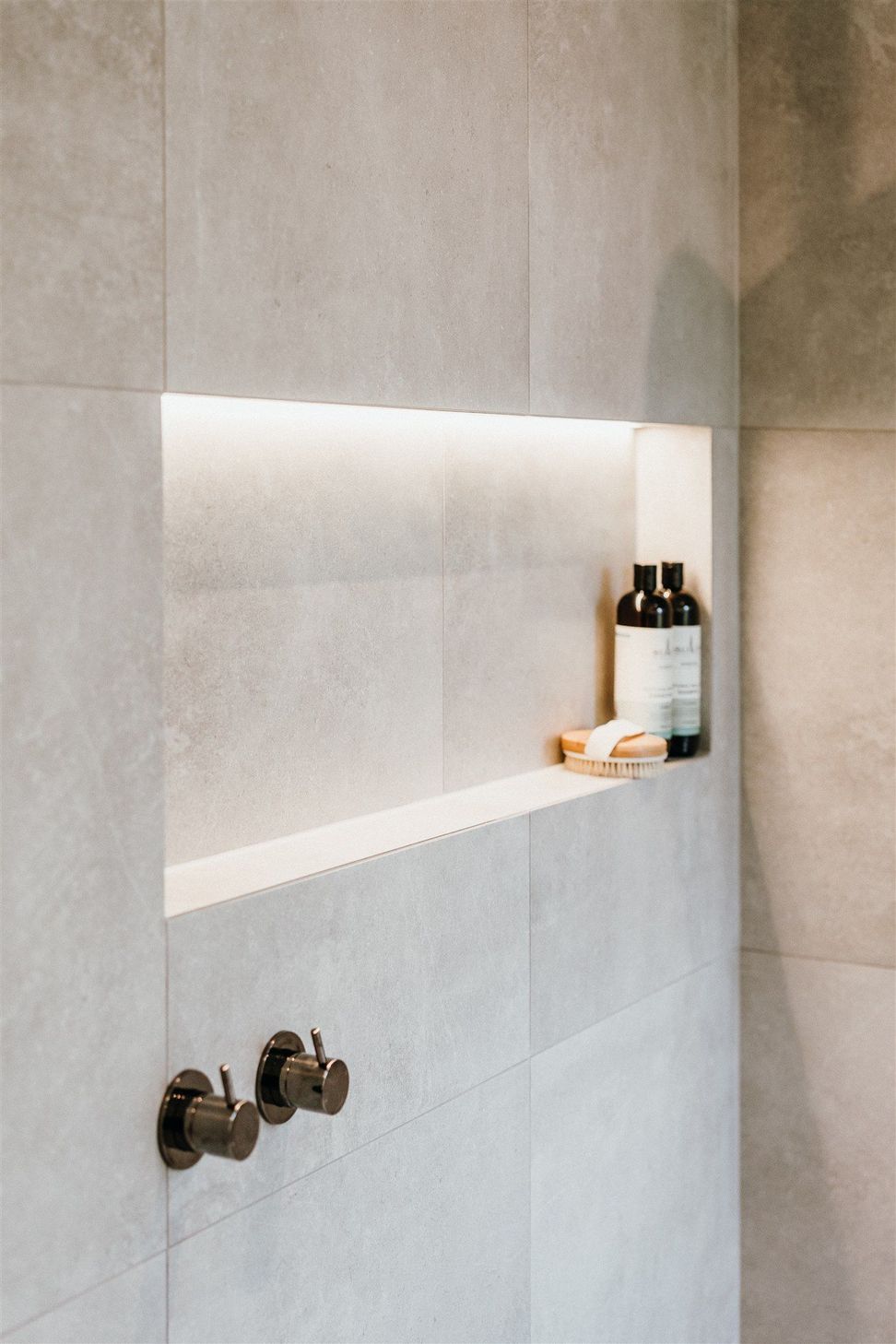 Modern + Textured Ensuite