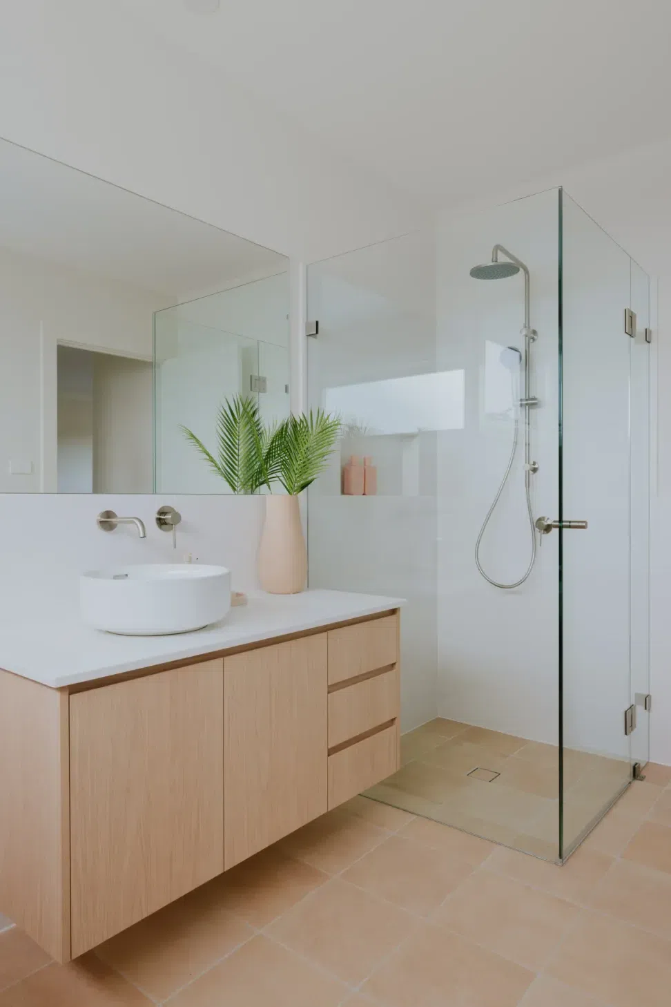 Kingston-bathroom-1-1-scaled.webp