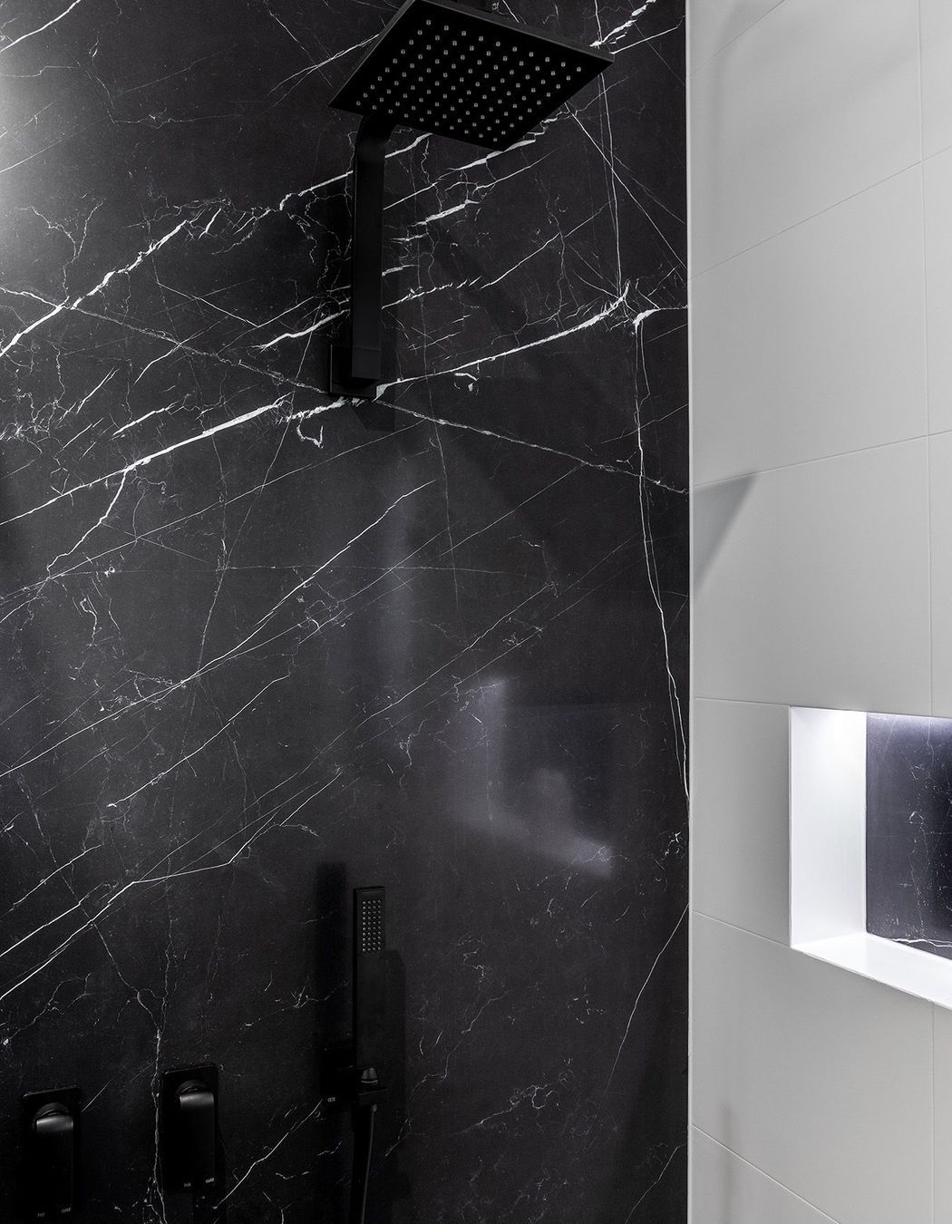 Huntriss Project - Ensuite