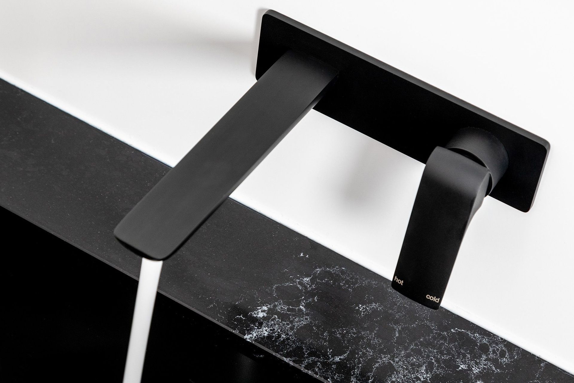 Huntriss Project - Ensuite