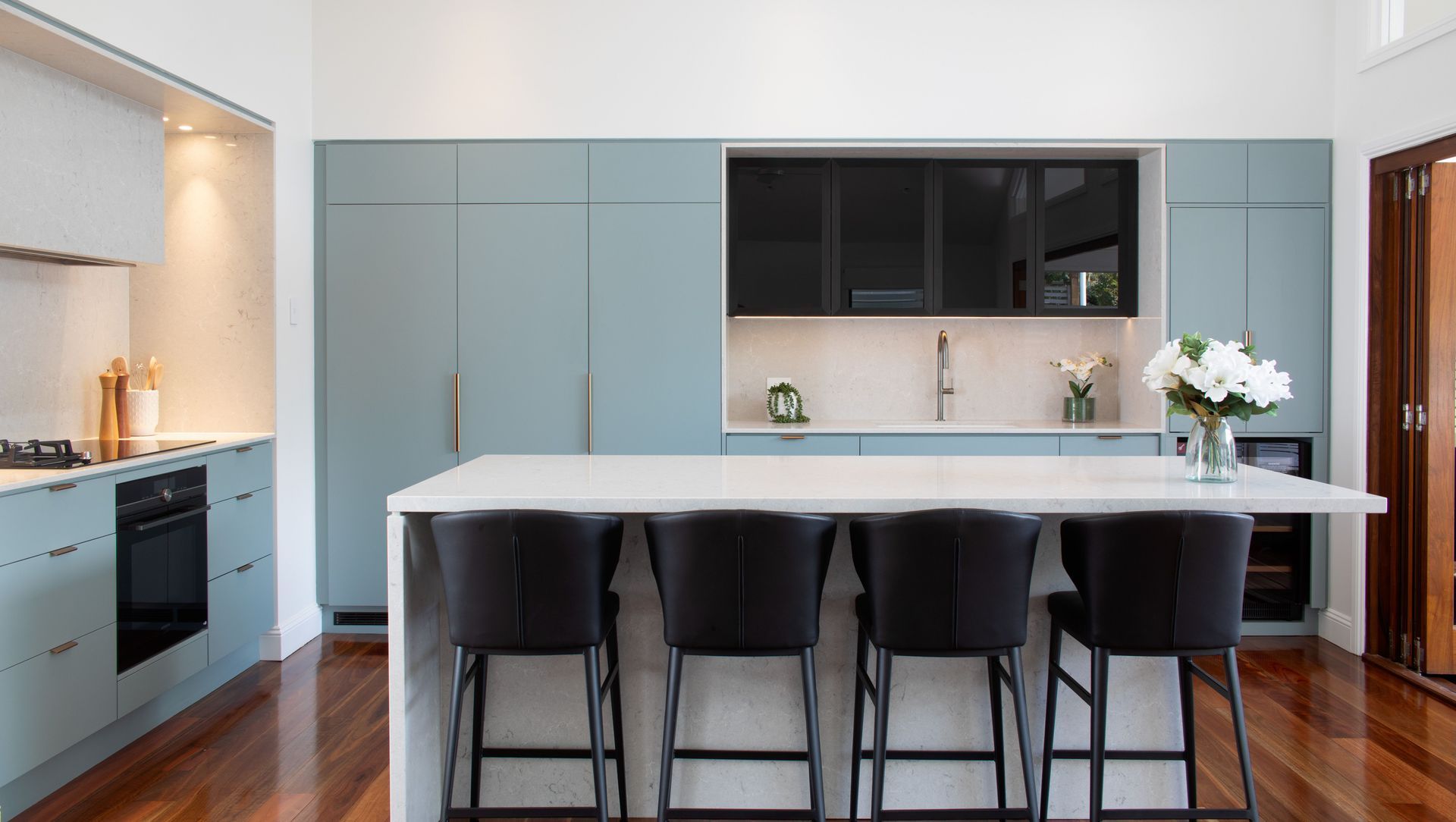 Kangaroo Point Residence by Elegant in Design banner