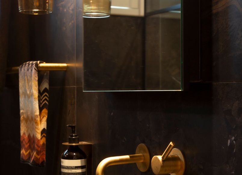 Opulent Retreat | A Guest Bathroom and Laundry with a Redefined Experience