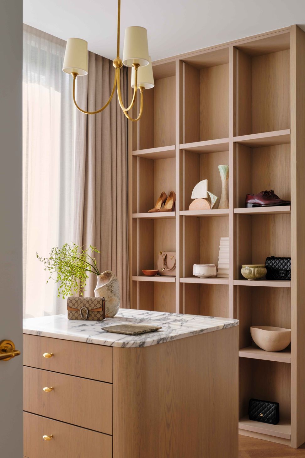 SmacStudios280416-walk-in-wardrobe.jpg