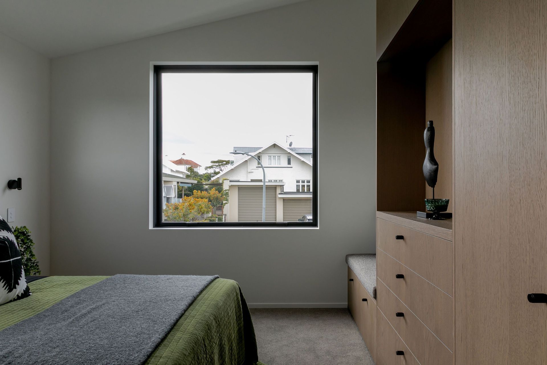 Hamilton Lakes Townhouse