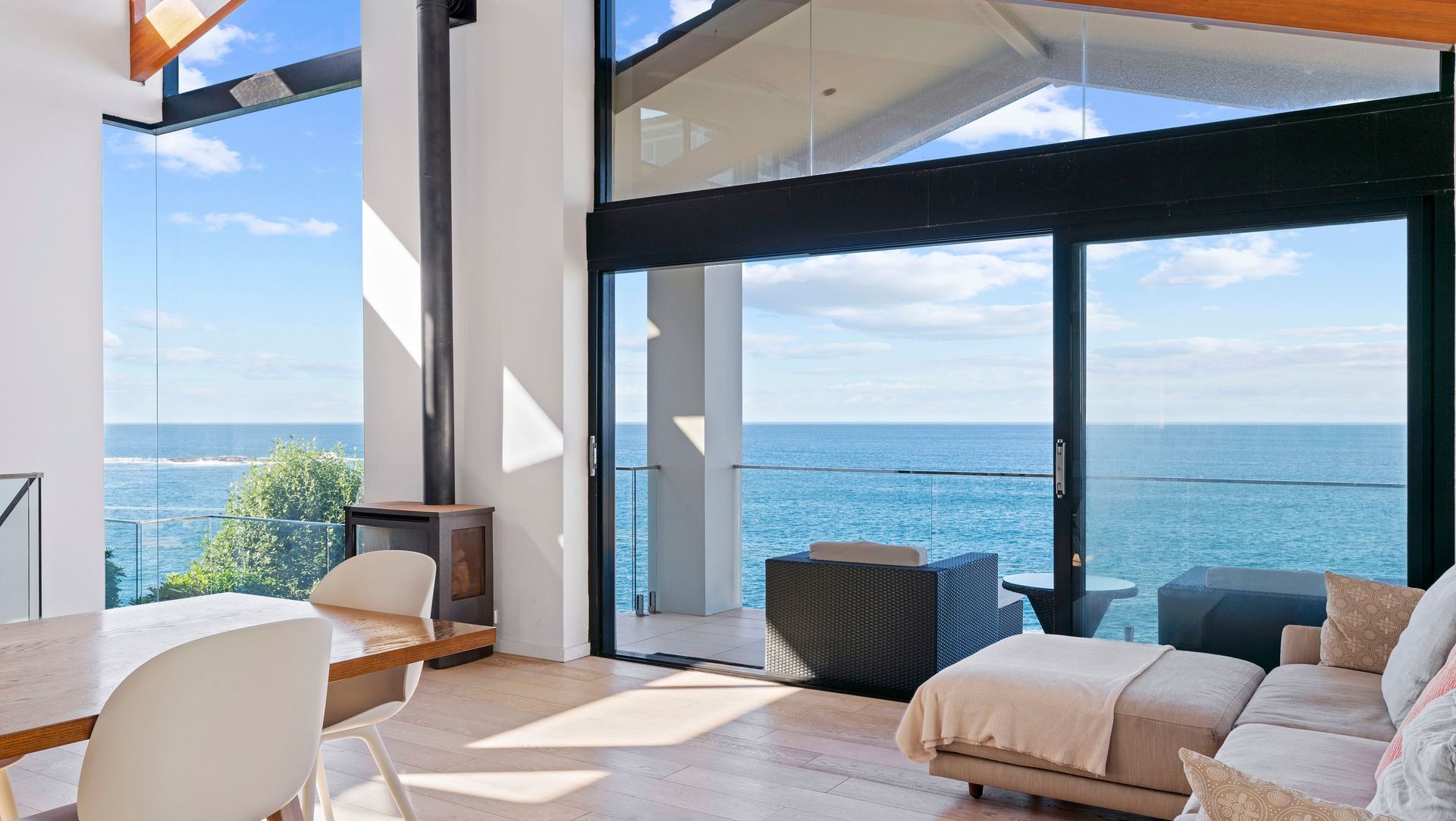 AirBnb - South Coogee banner