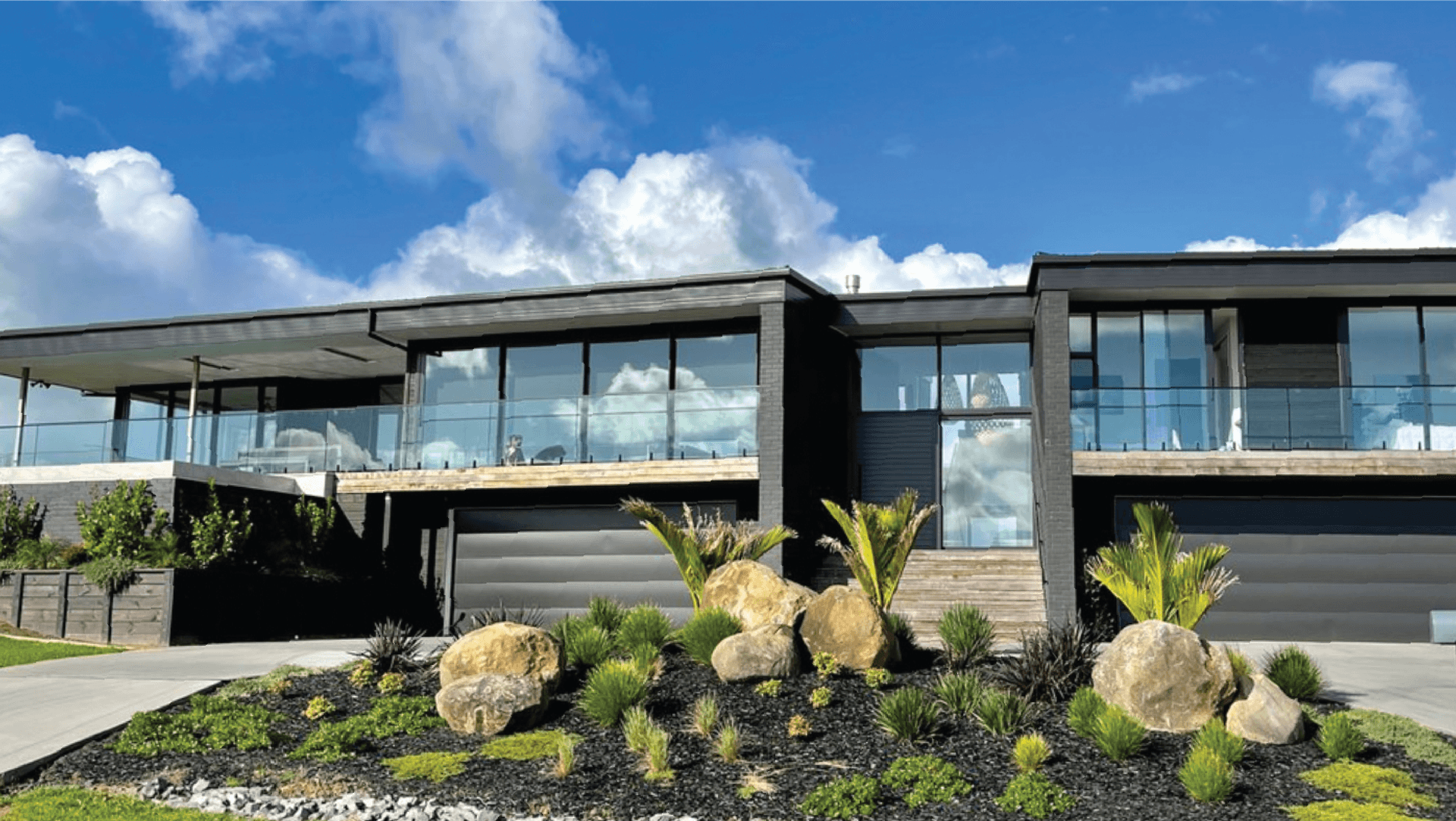 Lifestyle New Build | Whitford banner