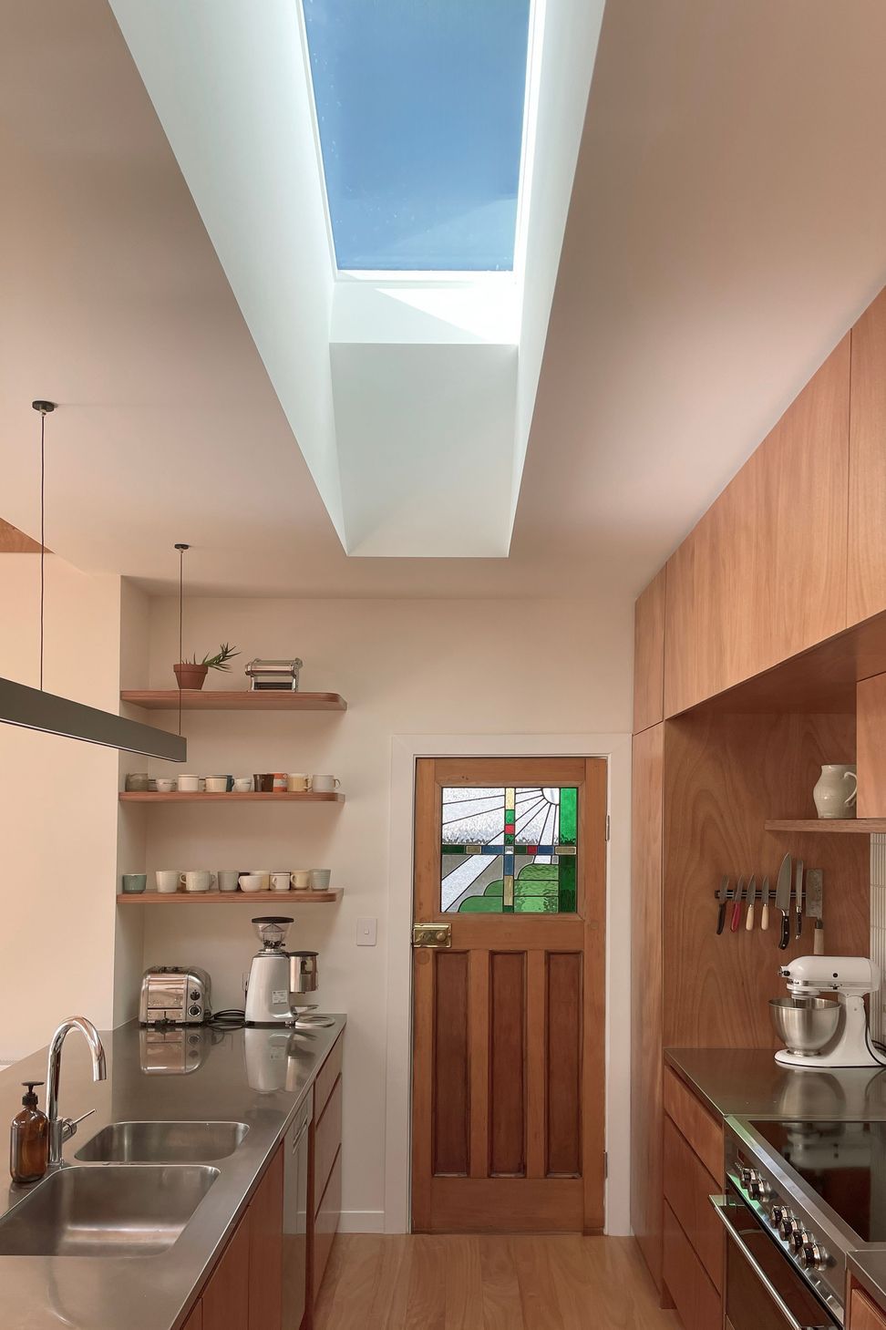aka-g-kitchen-door-1.jpg