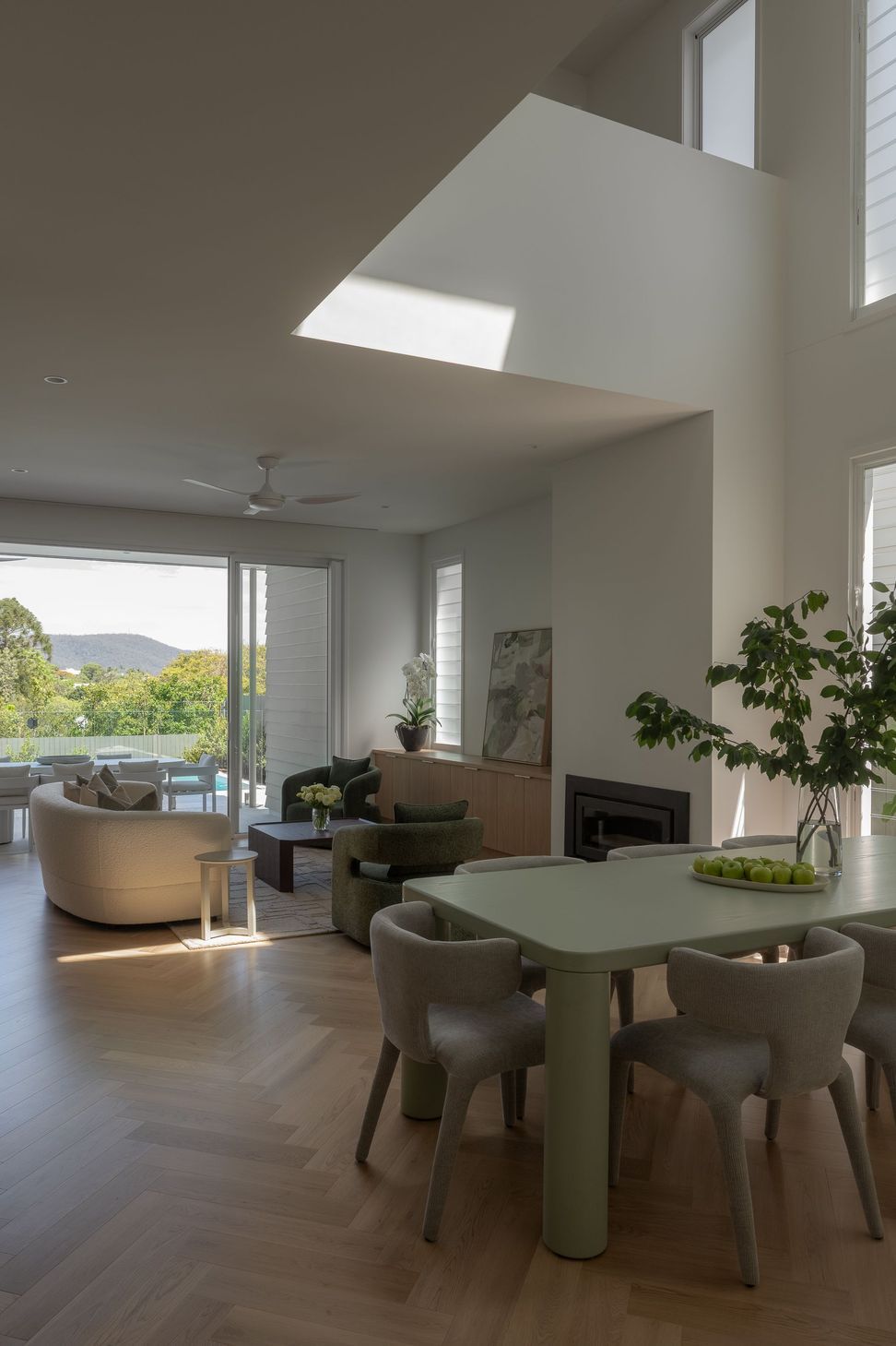 happyhaus-gallery-2025-11-27-photo-red-hill-033-13-SVD.jpg