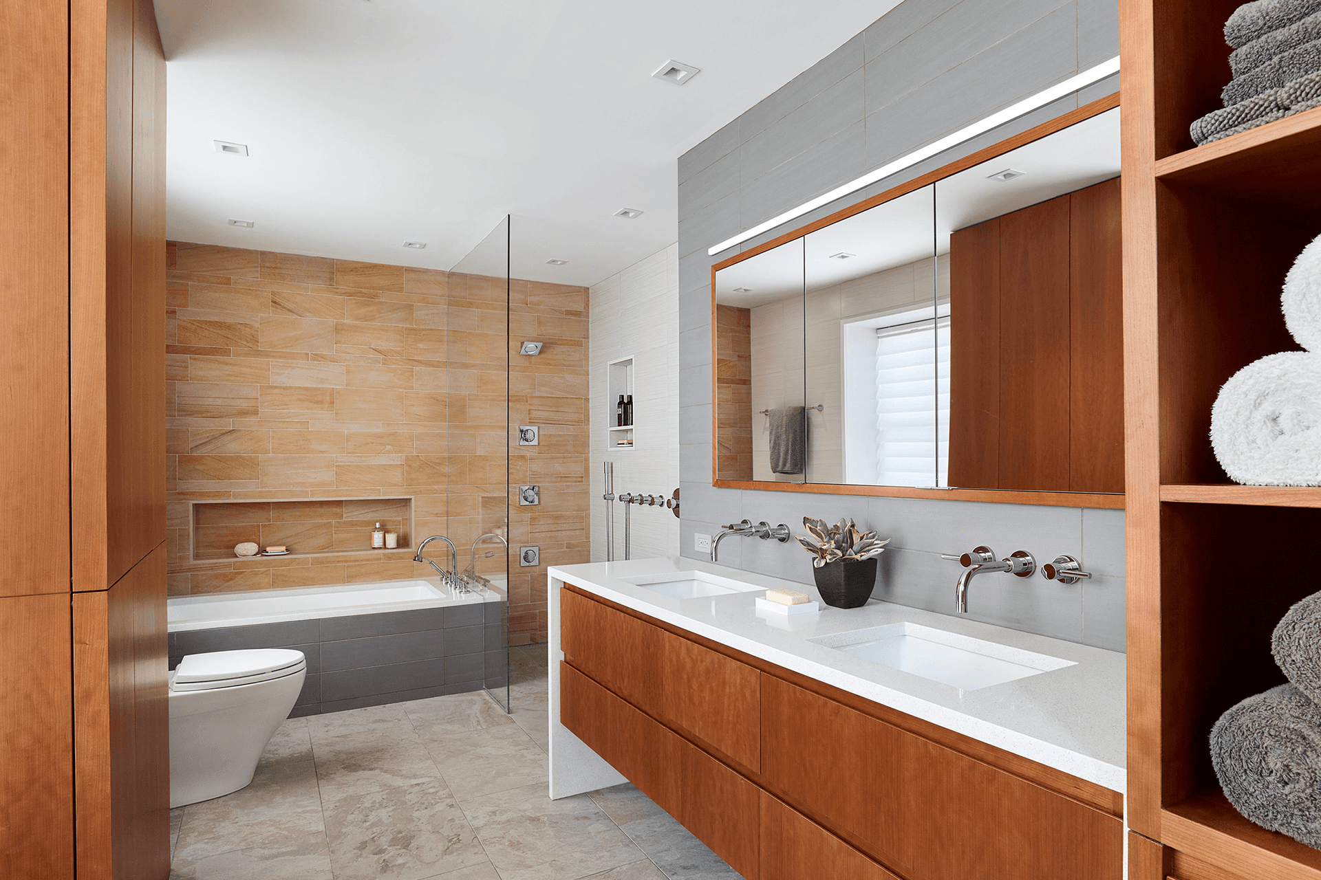 kYd-Independence-Park-Condominium-02.png