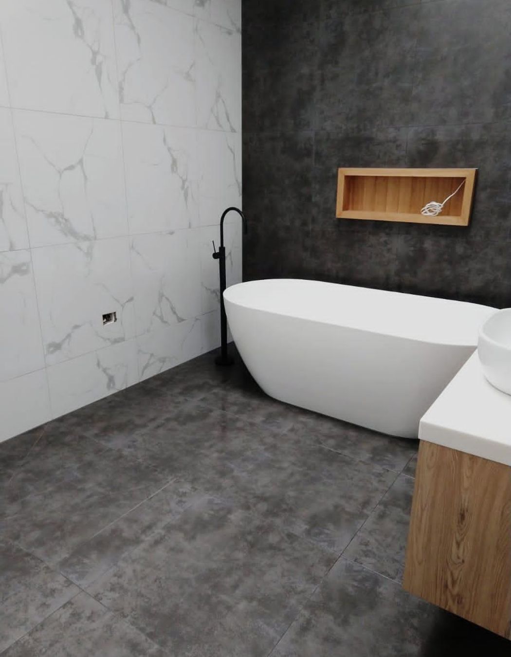 Bathroom Wall and Floor Tiling