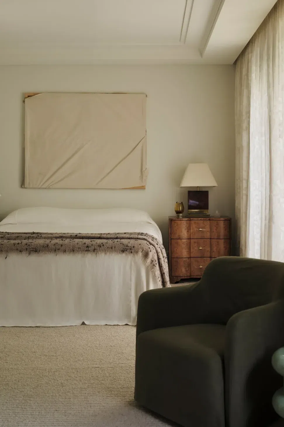 y-bedroom1.webp