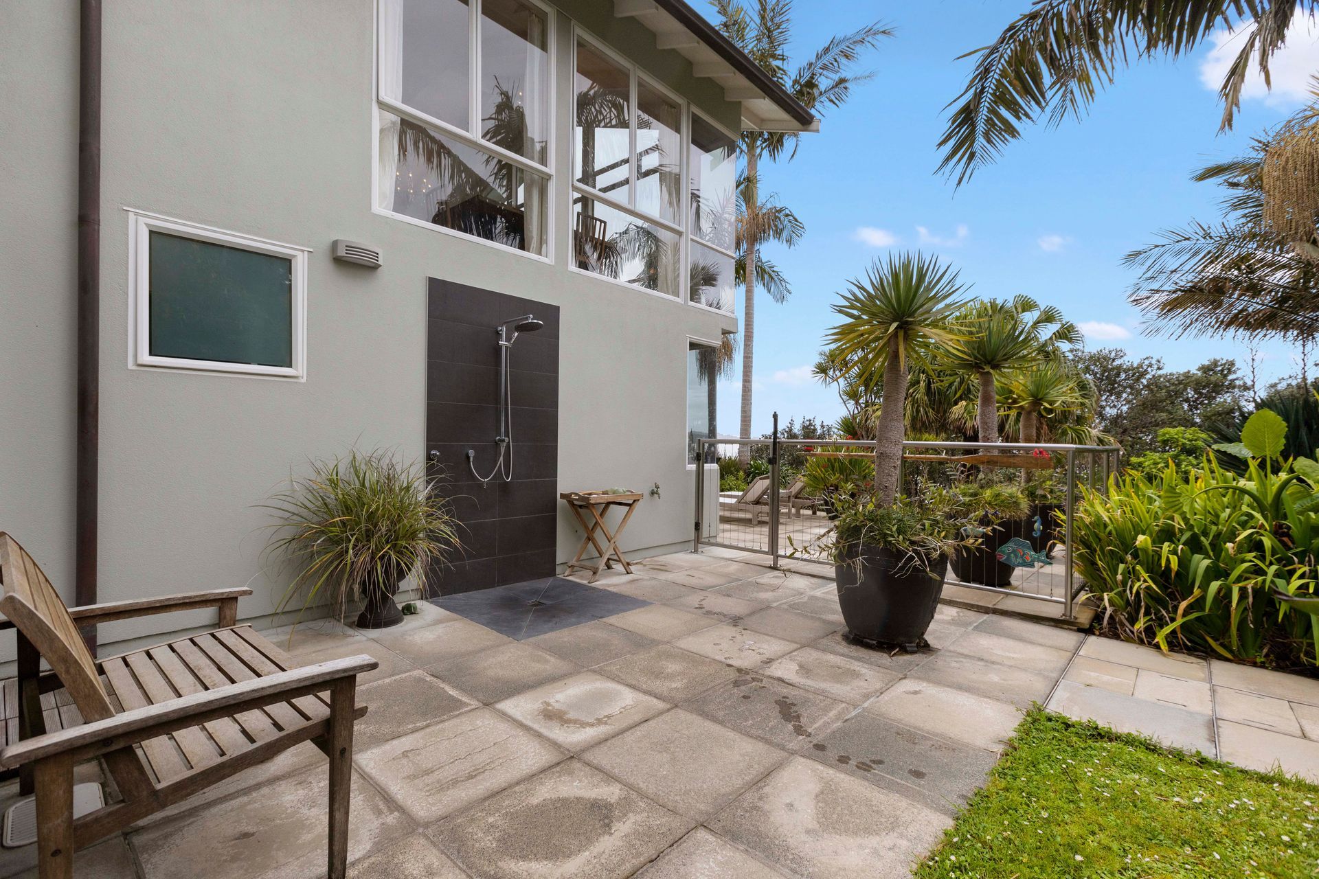 100 Cornwallis, Cornwallis