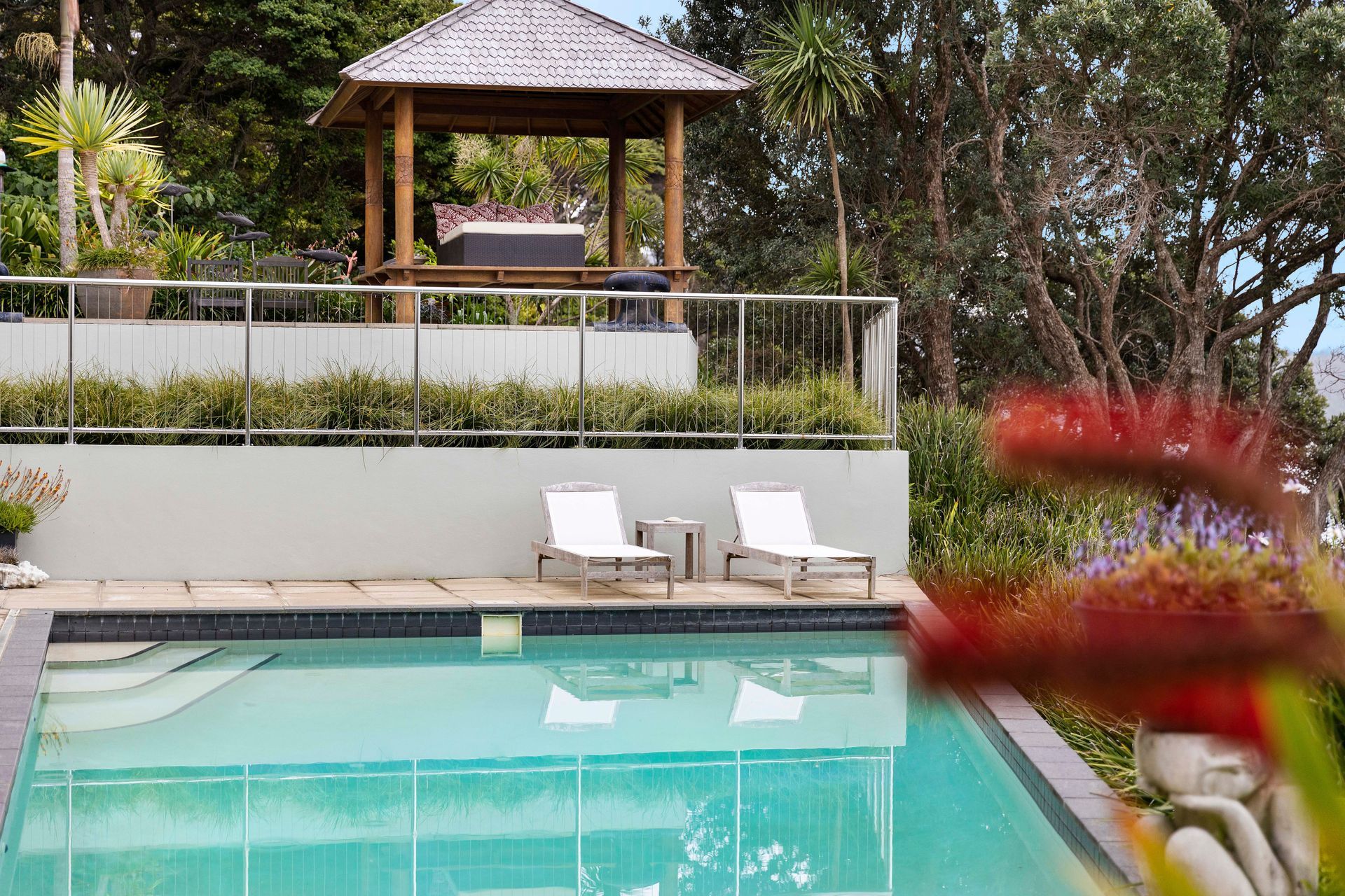 100 Cornwallis, Cornwallis