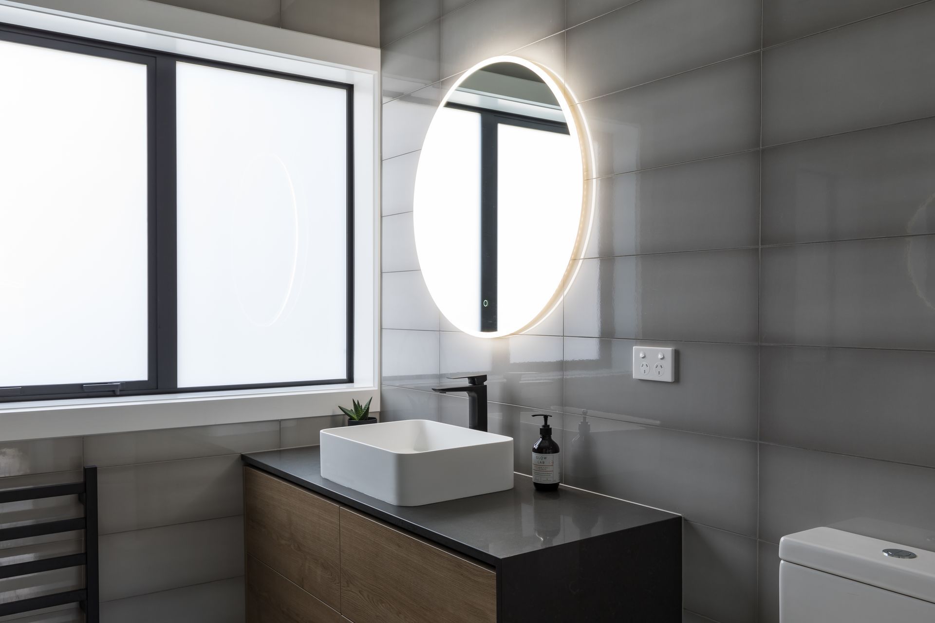 Riddell Road Renovation