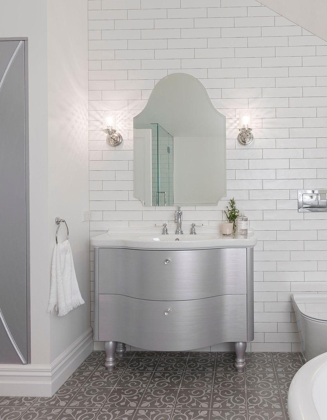 Epsom Girls Bathroom