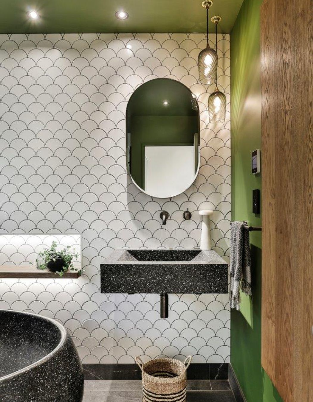 Titirangi Bathroom by Natalie Du Bois