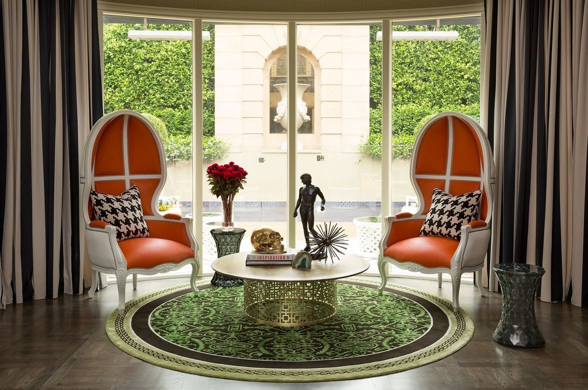 Hollywood with a Twist