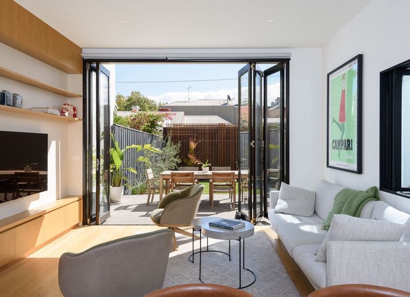 Victoria Avenue, Albert Park