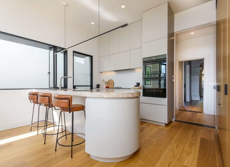 Victoria Avenue, Albert Park