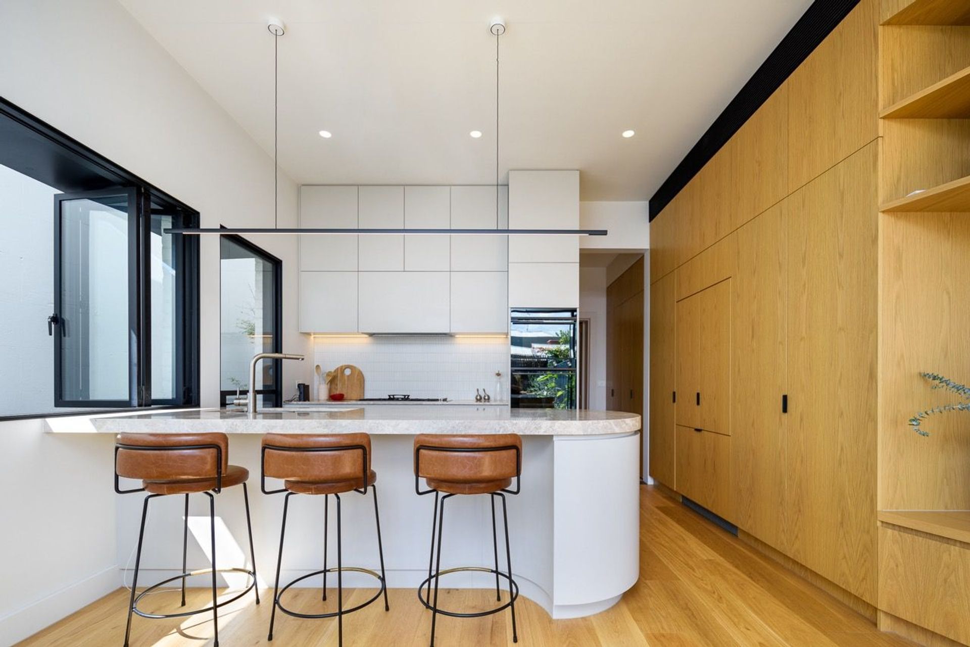 Victoria Avenue, Albert Park