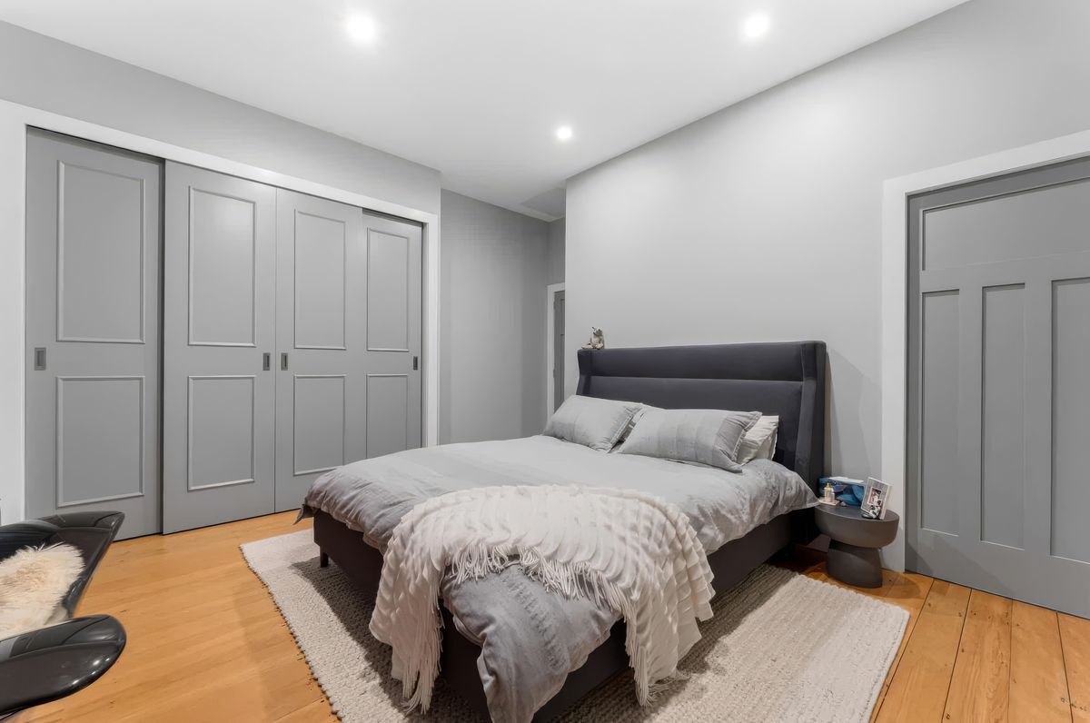 Seamless Bedroom Storage
