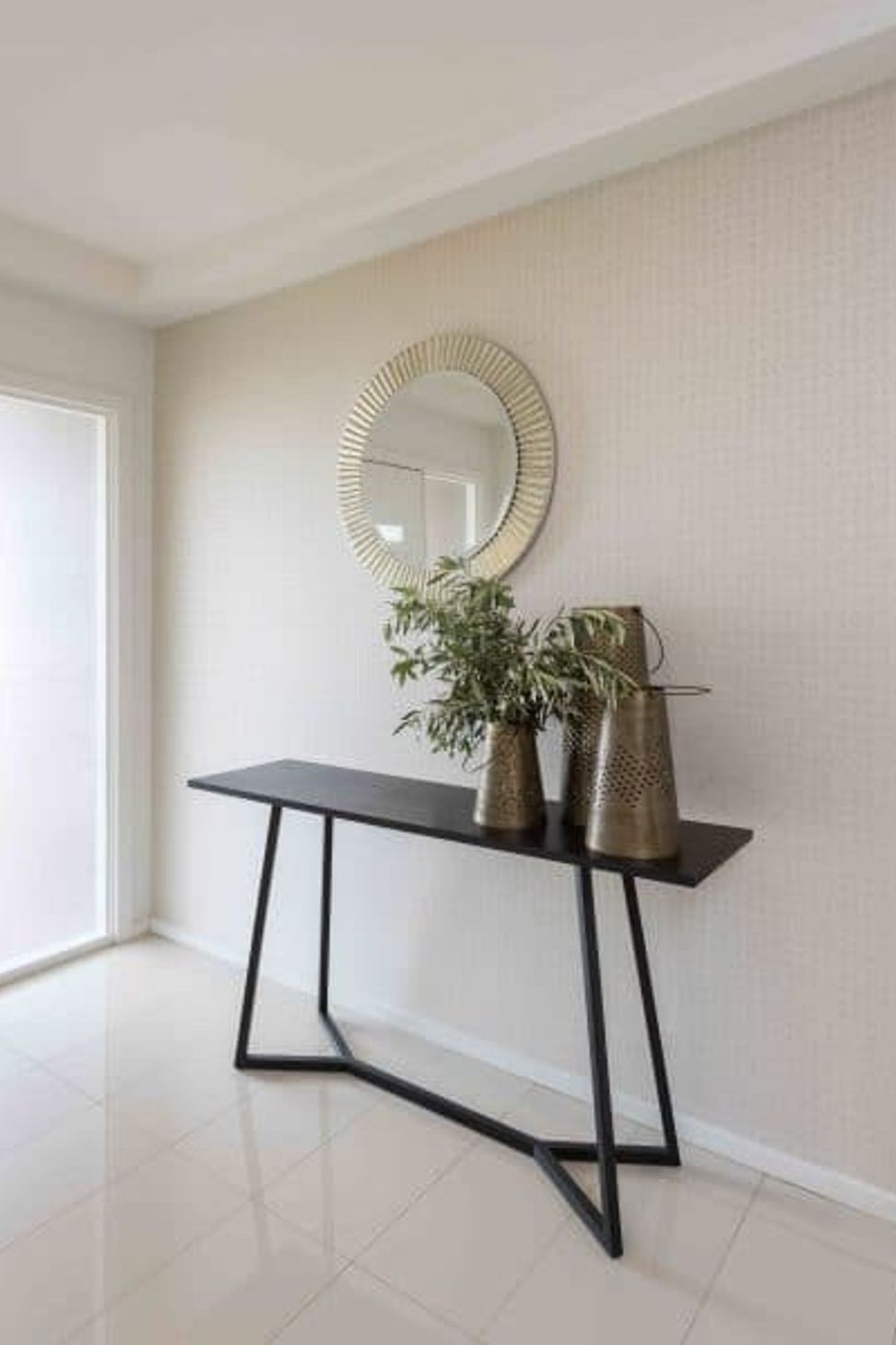 CONTEMPORARY CALM