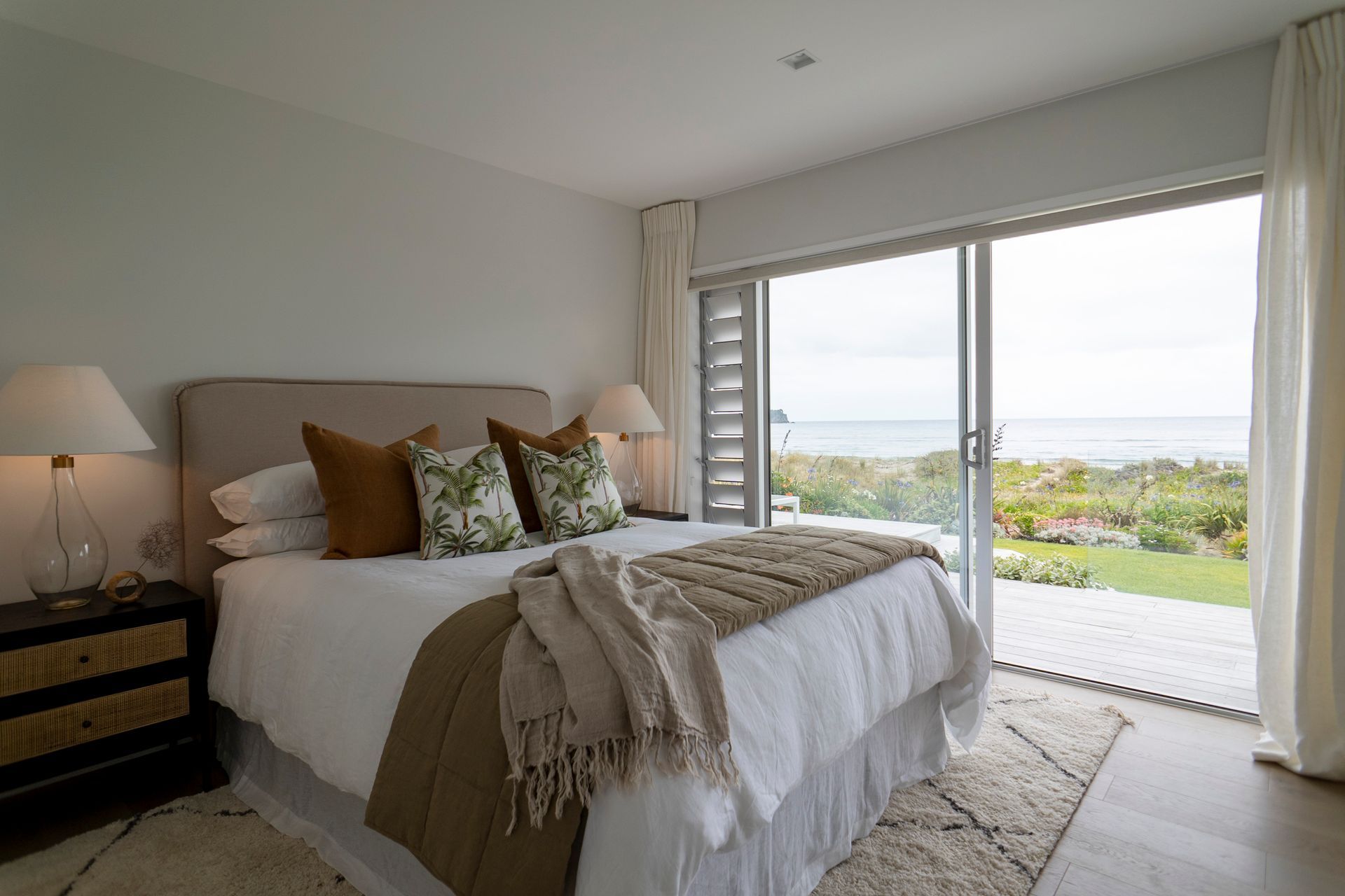 Tangarao Beach House