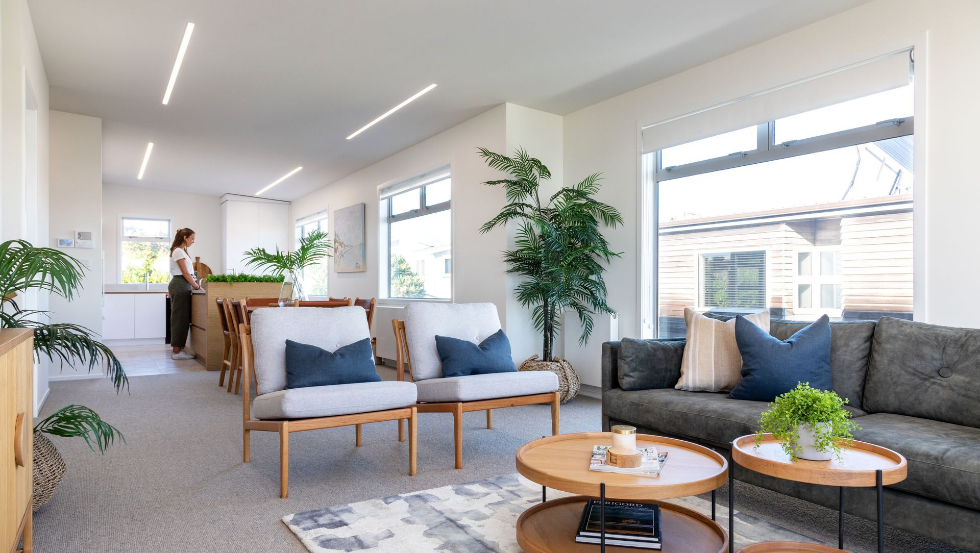 Ocean Views Apartment banner