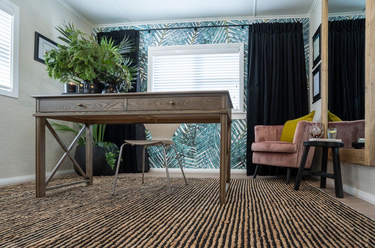 Lynette's Gorgeous Beauty Room