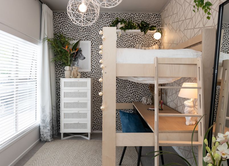 Chloe's Wild Retreat