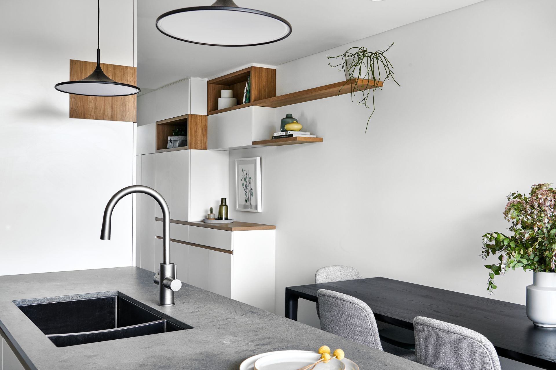 Contemporary Urban Terrace