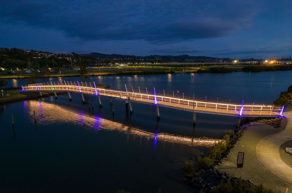 Kotuitui Whitinga Footbridge, Whangarei