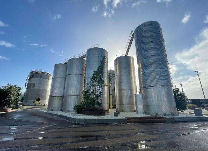 Silo Park Tanks - Green Facade