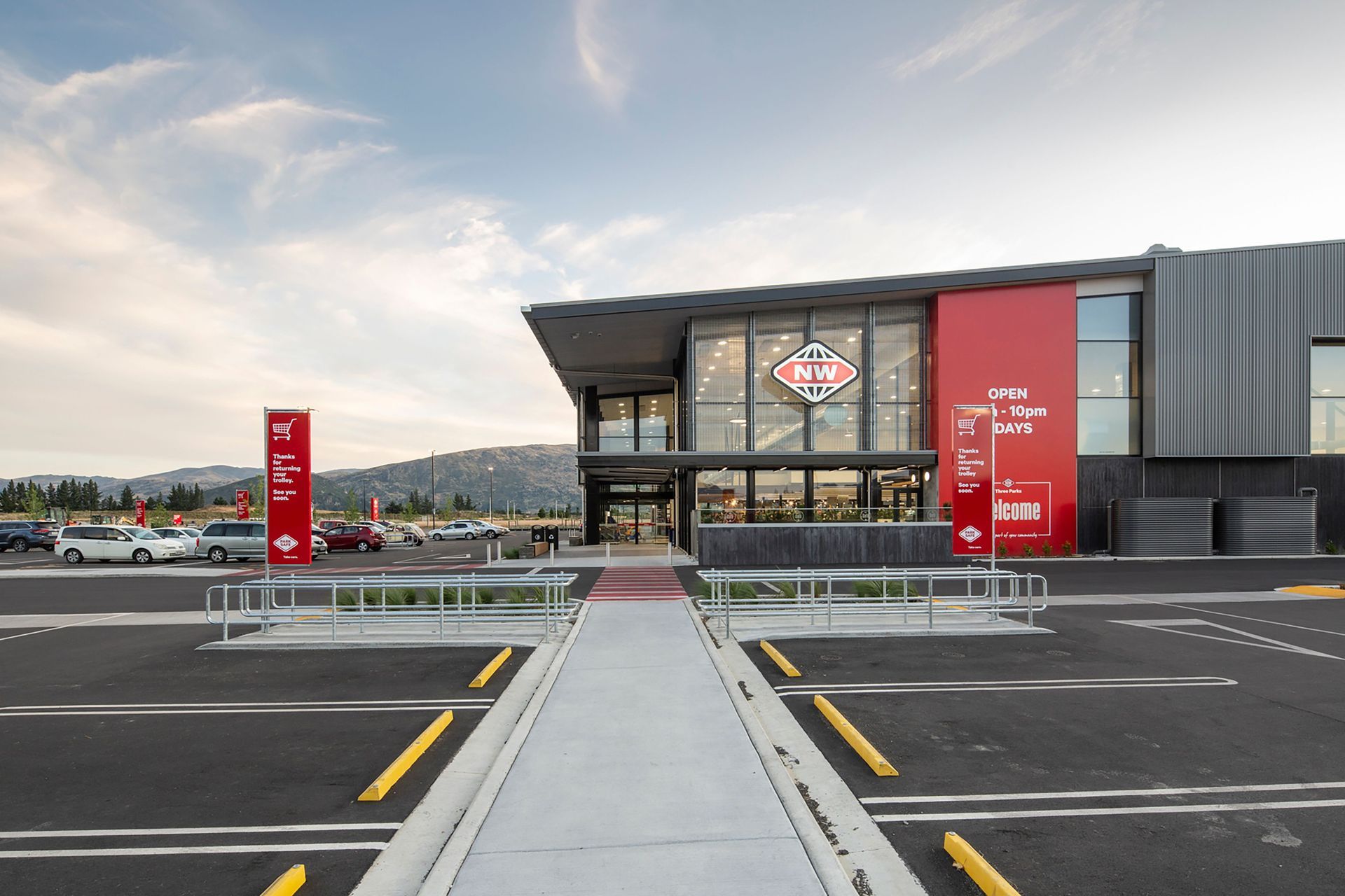 New World 3 Parks, Wanaka